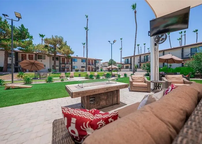 132 Fully Furnished, Amenities Galore *
